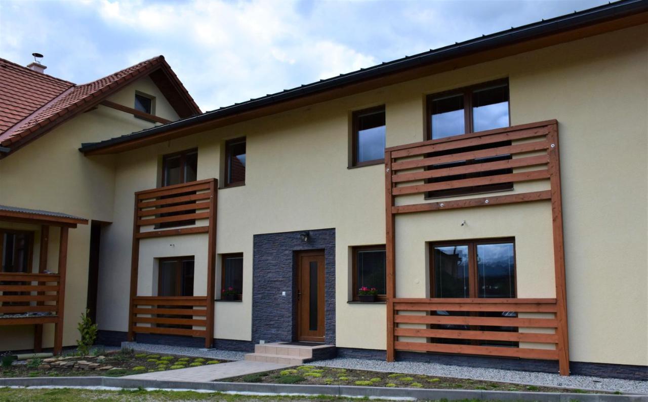 Ademi Apartments Smrecany Exterior photo