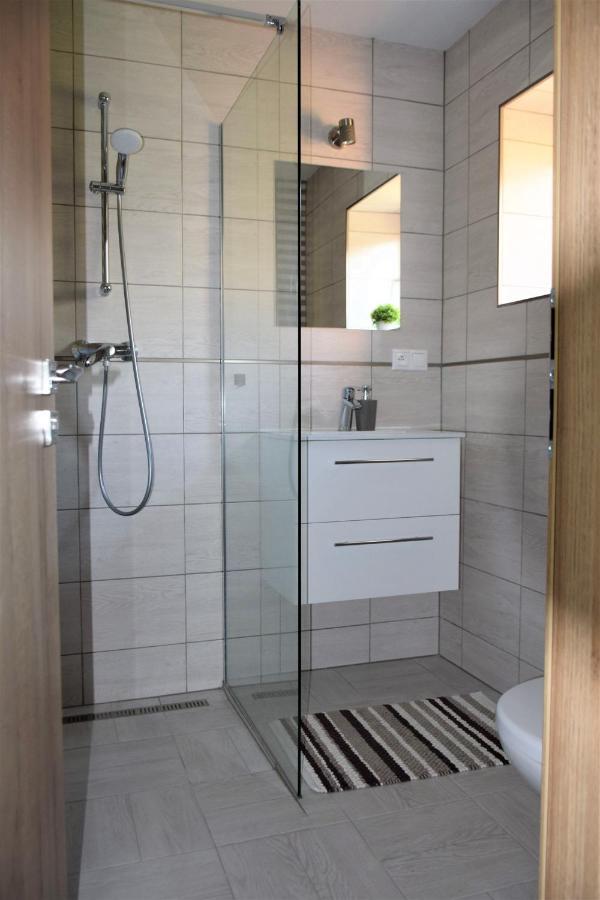 Ademi Apartments Smrecany Exterior photo